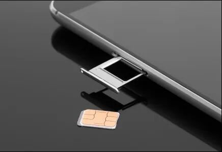 焦点平台：iPhone Air采用的eSIM，究竟是啥？